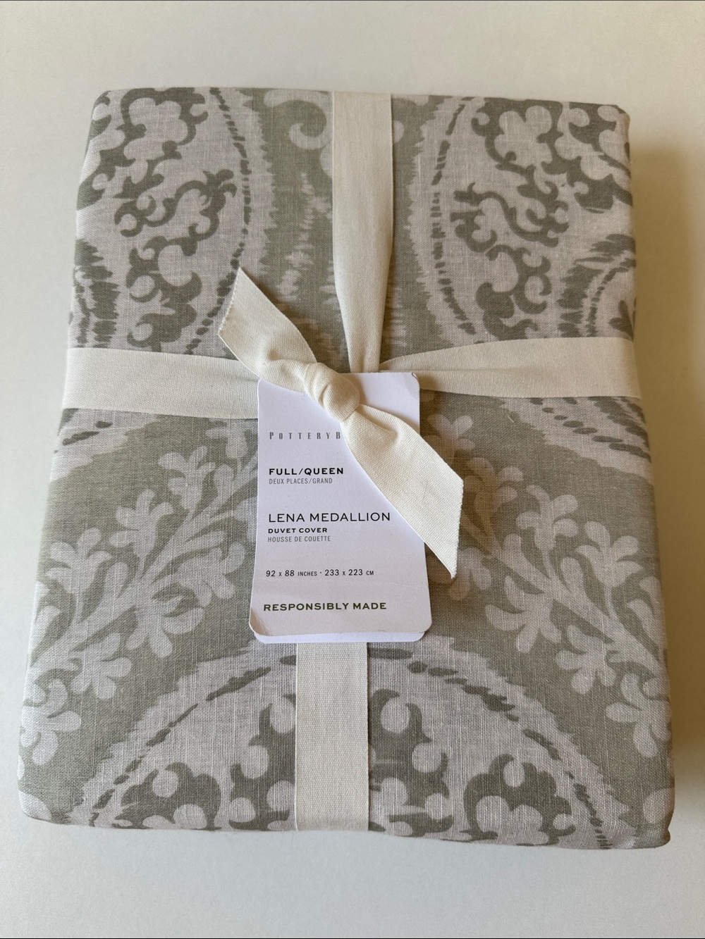 MEW Pottery Barn Lena Medallion Duvet Cover - Full / Queen 92” x 88”-Light green - Picture 2 of 7